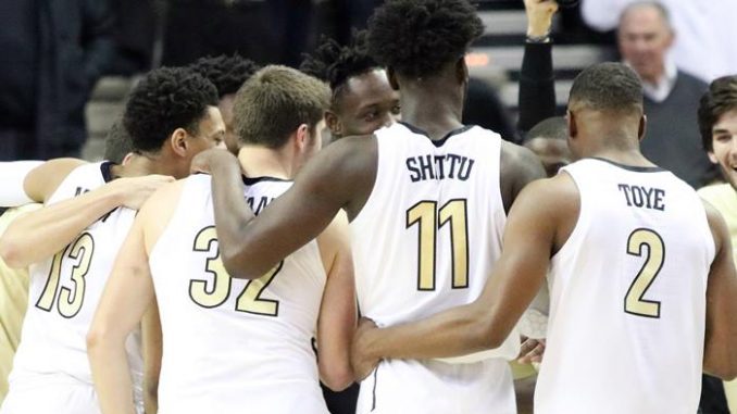Vanderbilt basketball team huddles